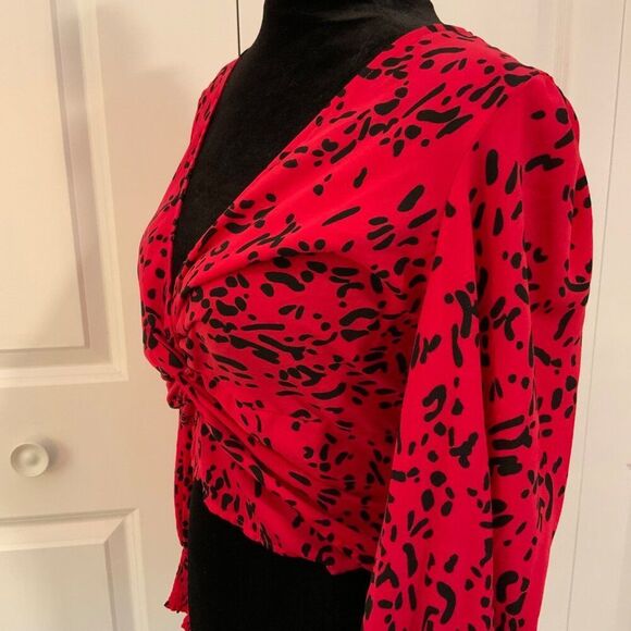 Vero Moda Red Black Print Twist Front Long Sleeve Cropped Top Large - Picture 5 of 12